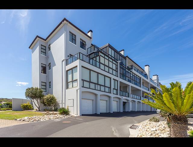 2 BEDROOM APARTMENT TO LET IN BIG BAY